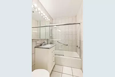 1160 3rd Avenue #10E, New York City, NY 10065 - Photo 6