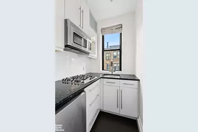 531 E 87th Street #4C, New York City, NY 10128 - Photo 2