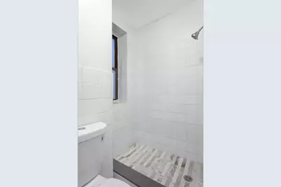 246 E 51st Street #7, New York City, NY 10022 - Photo 2