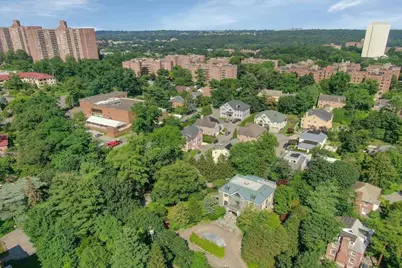 5440 Independence Avenue, New York City, NY 10471 - Photo 26