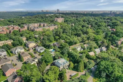 5440 Independence Avenue, New York City, NY 10471 - Photo 30