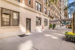 410 E 57th St, New York City, NY 10022 - Photo 1