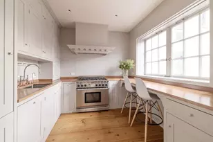 52 W 9th St, New York City, NY 10011 - Photo 8