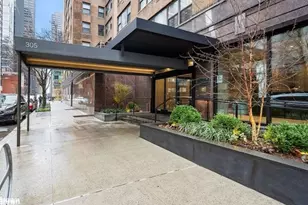 305 E 40th St, New York City, NY 10017 - Photo 12