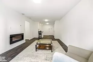 305 E 40th St, New York City, NY 10017 - Photo 6