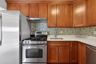 149-06 Northern Blvd, New York City, NY 11354 - Photo 14