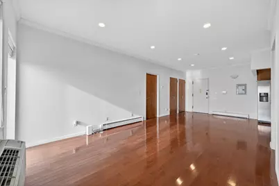 149-06 Northern Boulevard #501, New York City, NY 11354 - Photo 2