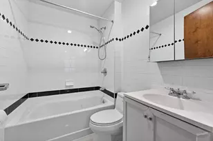 149-06 Northern Blvd, New York City, NY 11354 - Photo 18