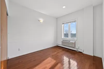 149-06 Northern Boulevard #501, New York City, NY 11354 - Photo 20