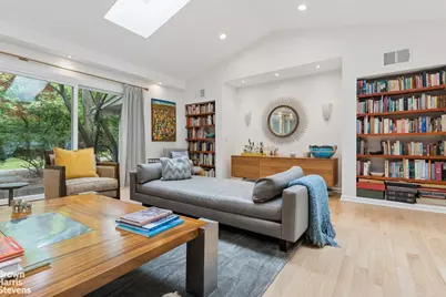 383 W 254th Street, New York City, NY 10471 - Photo 18