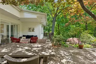 383 W 254th St, New York City, NY 10471 - Photo 54