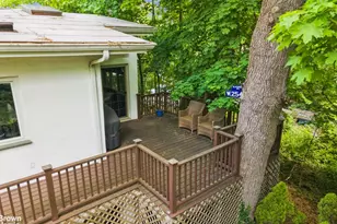 383 W 254th St, New York City, NY 10471 - Photo 94