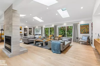 383 W 254th Street, New York City, NY 10471 - Photo 32