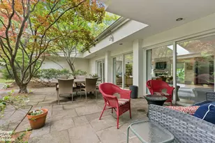 383 W 254th St, New York City, NY 10471 - Photo 10