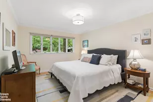 383 W 254th St, New York City, NY 10471 - Photo 36
