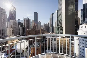 224 E 52nd St, New York City, NY 10022 - Photo 8