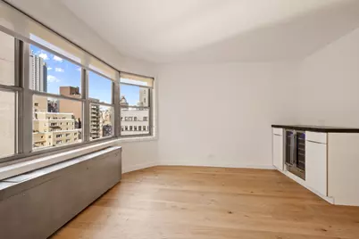 400 E 56th Street #22F, New York City, NY 10022 - Photo 2