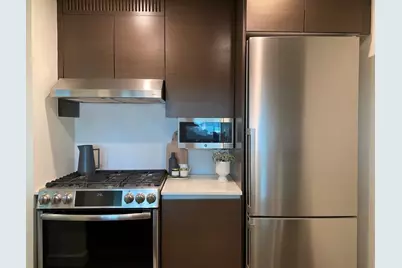 315 W 33rd Street #17E, New York, NY 10001 - Photo 4