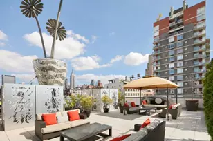 305 W 16th St, New York City, NY 10011 - Photo 8