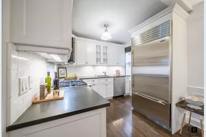 424 E 52nd Street #5-A, New York City, NY 10022 - Photo 6