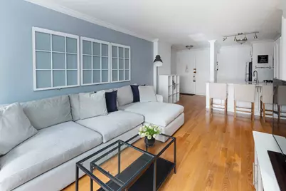 153 E 57th Street #6G, New York City, NY 10022 - Photo 2