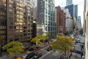 153 E 57th St, New York City, NY 10022 - Photo 8