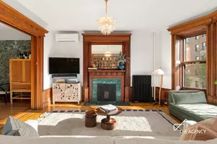 953 President St, New York City, NY 11215 - Photo 2