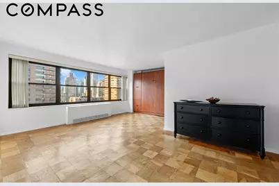 180 W End Avenue #21J, New York City, NY 10023 - Photo 2