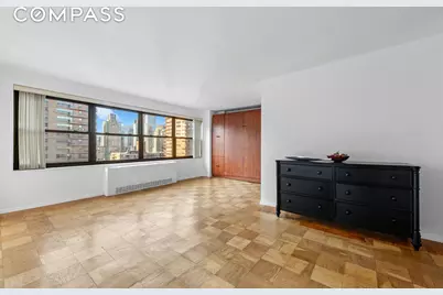180 W End Avenue #21J, New York, NY 10023 - Photo 2