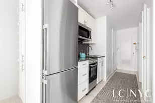 310 Riverside Dr, New York City, NY 10025 - Photo 2