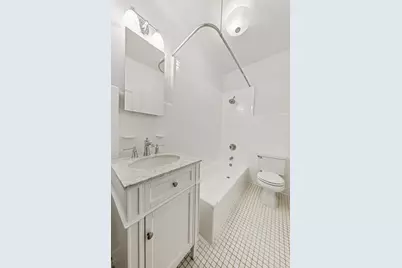 2109 Broadway #979, New York City, NY 10023 - Photo 10