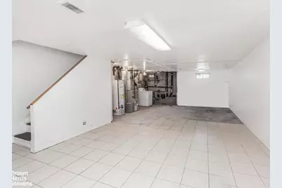 716 St Anns Avenue, Bronx, NY 10455 - Photo 12