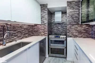 400 E 56th Street #27H, New York City, NY 10022 - Photo 6