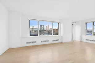 568 Grand St, New York, NY 10002 - Photo 2