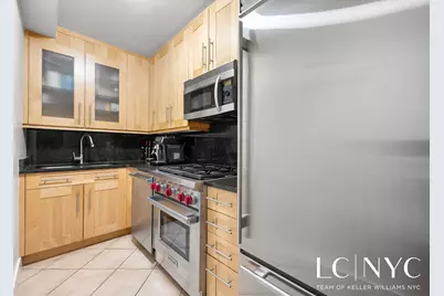 220 E 54th Street #4C/5C, New York, NY 10022 - Photo 4