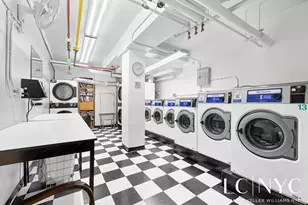 220 E 54th St, New York, NY 10022 - Photo 22