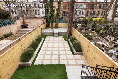 1102 Prospect Place, New York City, NY 11213 - Photo 14