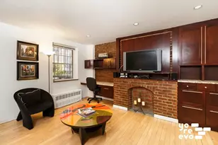 318 W 15th St, New York City, NY 10011 - Photo 8
