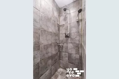 318 W 15th Street #A, New York City, NY 10011 - Photo 10