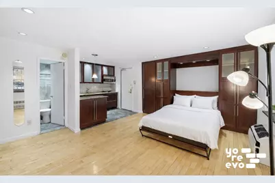 318 W 15th Street #A, New York City, NY 10011 - Photo 2