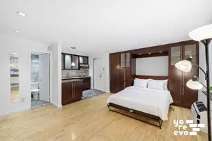 318 W 15th St, New York City, NY 10011 - Photo 2