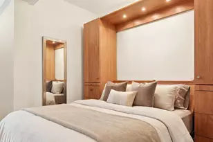 400 E 52nd St, New York City, NY 10022 - Photo 8