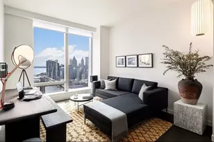 252 South St, New York City, NY 10002 - Photo 1