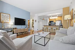 5-49 Borden Ave, New York City, NY 11101 - Photo 4