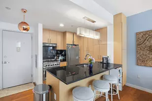 5-49 Borden Ave, New York City, NY 11101 - Photo 2