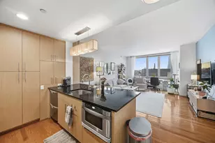 5-49 Borden Ave, New York City, NY 11101 - Photo 1