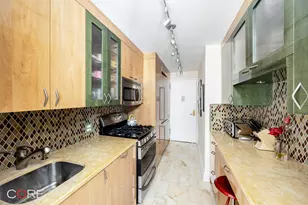 501 E 79th St, New York, NY 10075 - Photo 4