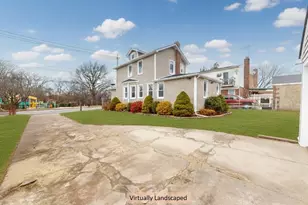 136-11 Brookville Blvd, New York City, NY 11422 - Photo 26