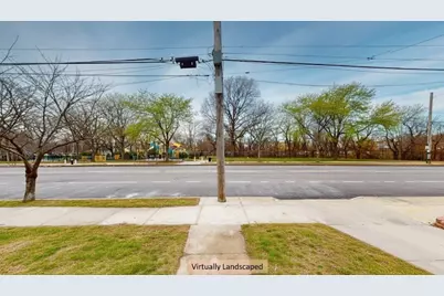 136-11 Brookville Boulevard, New York City, NY 11422 - Photo 30