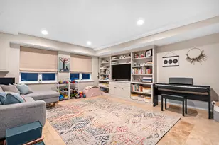 129B Degraw St, New York City, NY 11231 - Photo 4